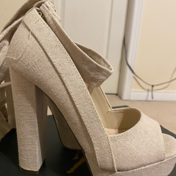 Shoes - Picture 2 of 2